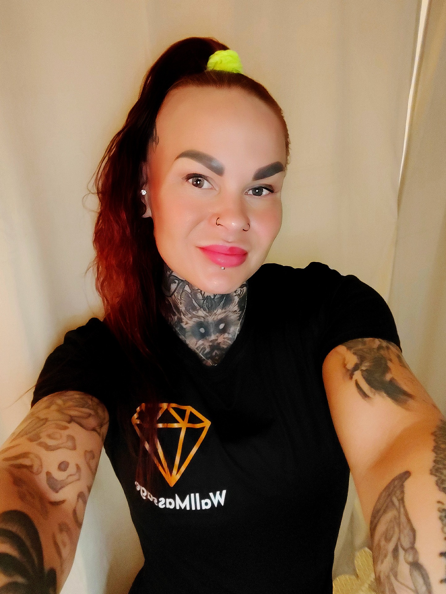 Koulutettu Hieroja / Dry Needling Terapeutti DNT® Leila Wall